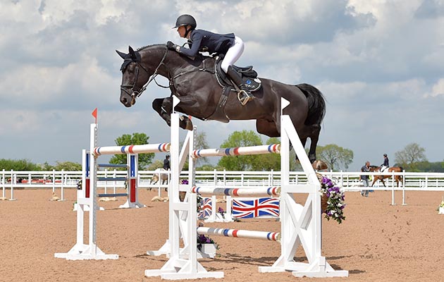 Ellen Whitaker riding Arena UK Winston