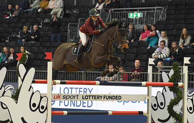 Georgia Tame under 23 class Olympia 2017 riding Cash Up