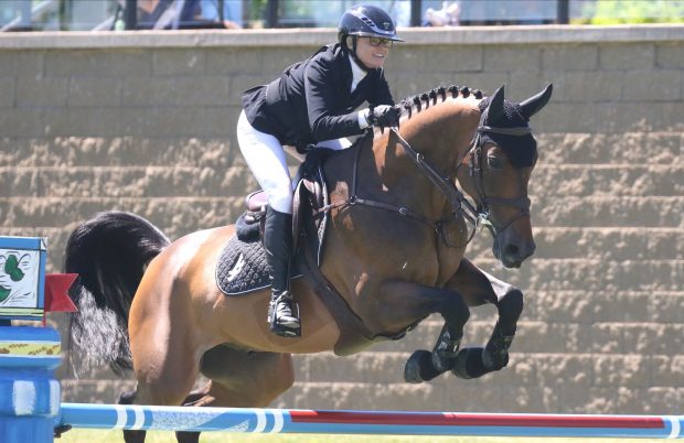 International showjumping news: Erynn Ballard wins a jump-off against herself at Spruce Meadows