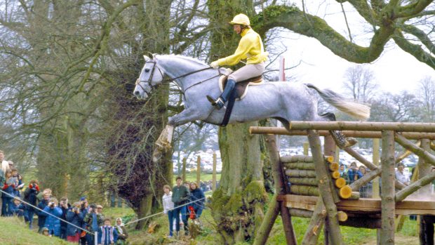 Lucinda Prior-Palmer riding Beagle Bay during the Badminton Horse Trials, circa May 1982. (Photo by Bob Thomas/Getty Images)